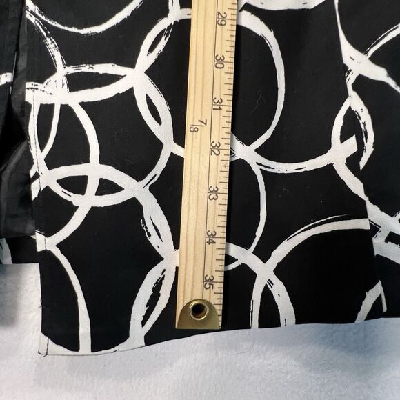 Madison Women's Coat Size XL Black White Collared Long Sleeves Circle Pattern - Picture 7 of 12